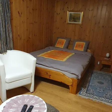 アパート Schoene Mit Aussicht Auf Bergpanorama