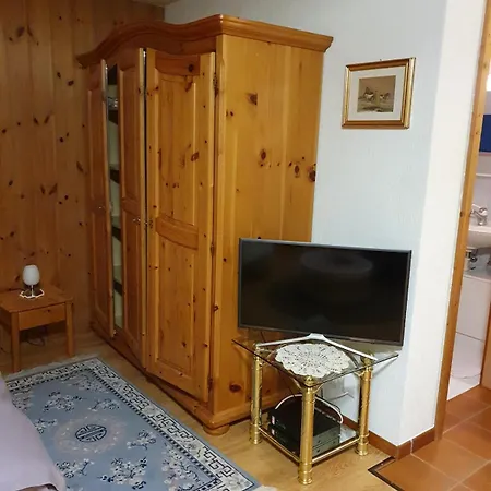 アパート Schoene Mit Aussicht Auf Bergpanorama インナートキルヒェン